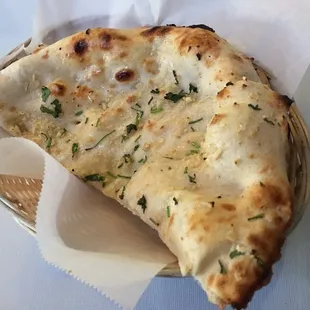 Garlic naan