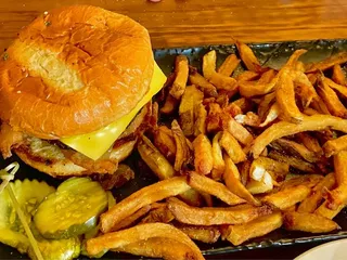 Donavito's Restaurant & Catering