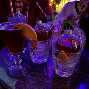 oysters and mussels, drink