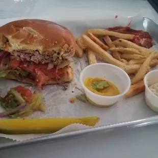 $7 cheeseburger and fries wednesdays