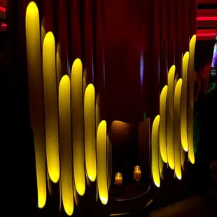 Cool lights near the dance flūr