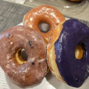 Blueberry, Ube, Reg Glazed