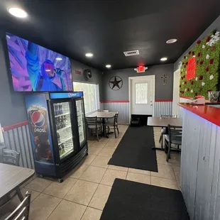 sushi and sashimi, interior