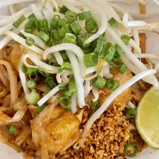 Pad Thai Bowl with tofu