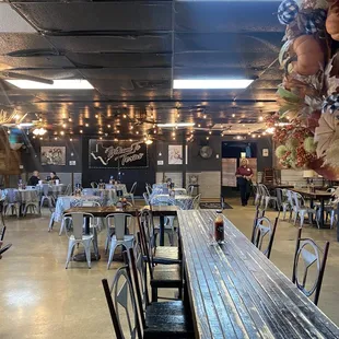 Dining area and grill area