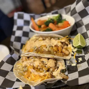 "Spicy" shrimp tacos with vegetable medley as a side