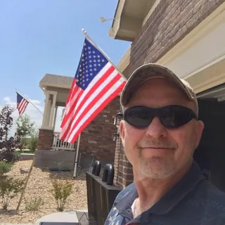 Pete R.
