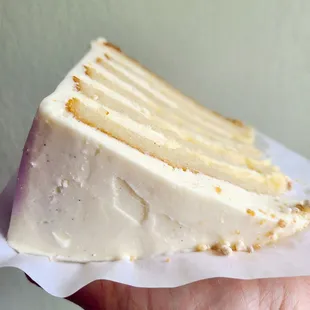 Vanilla bean cake