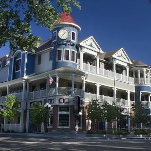 Located in the Victorian Peaks building in Old Town Parker.  A great setting with lots of free parking.