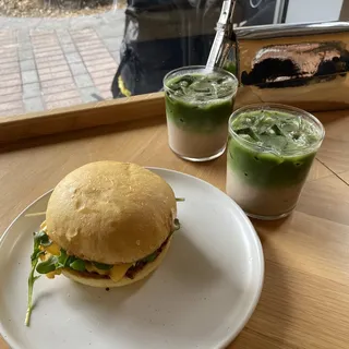 Vegetarian Breakfast Sandwich