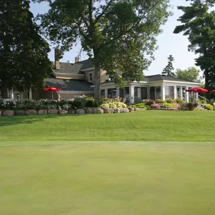 Hole 18 and clubhouse