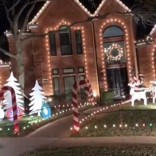 Deerfield Christmas Lights in Plano Texas
