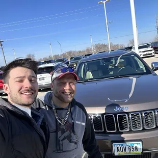 Deery Brothers Chrysler Dodge Jeep Ram