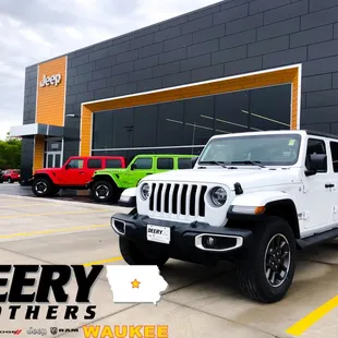 Deery Brothers of Waukee Chrysler Jeep Dodge RAM
