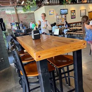 Trying to capture lady drinking beer with an infant. Classic :)