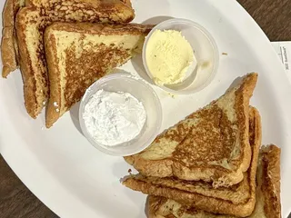 Deloris's Cafe