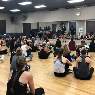 LesMills International Presenter and Program Director Rachael Newsham speaks with Defined Fitness members and team members about LesMills.