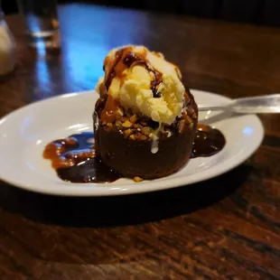 Chocolate Lava Cake with ice cream