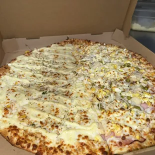 Half Chicken with Catupiry cheese and Half Portuguese