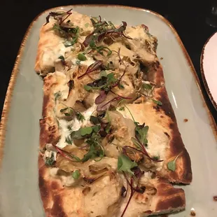 Artichoke flatbread