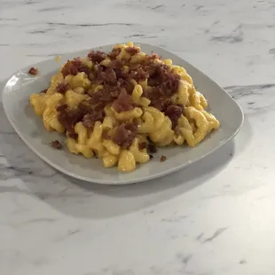 Homemade bacon mac and cheese