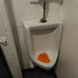 Urinal