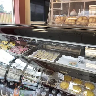 a deli case filled with food