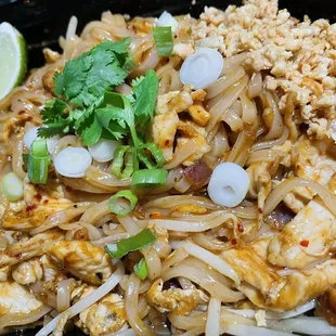 Pad Thai with Chicken