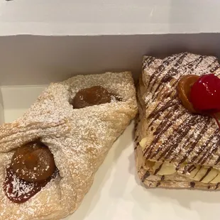 Guava and Vanilla Cream