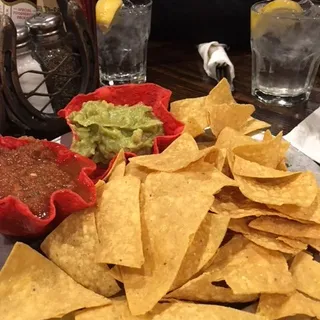 Chips & Salsa