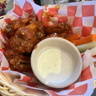 Del Charros Chipotle Wings
