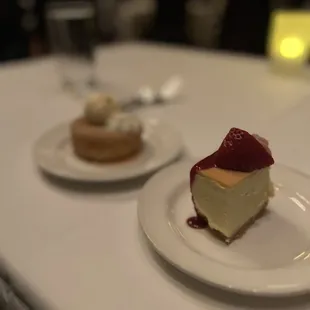 Cheesecake &amp; butter cake