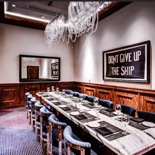 sushi and sashimi, interior