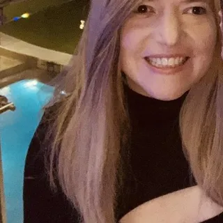 Vivian I.