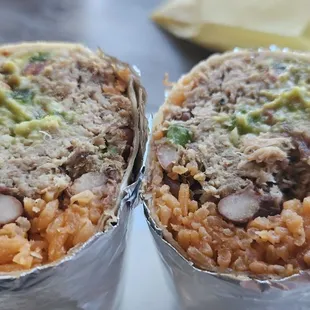 Carnitas super burrito
