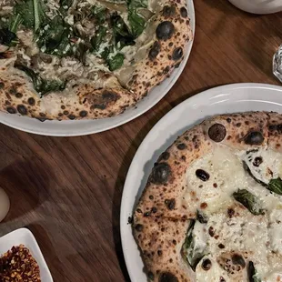 Roasted Maitake Mushroom Pizza