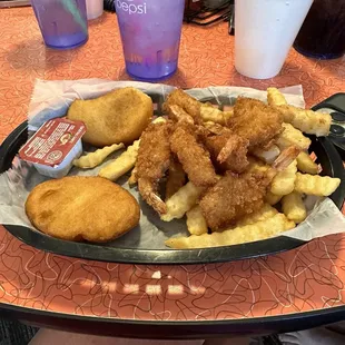 Shrimp Basket with Shake - Small (12 oz.) banana