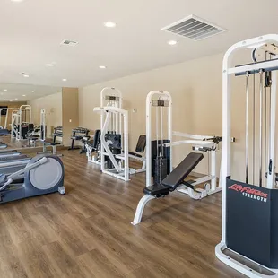 Albuquerque New Mexico Apartment Gym and Weights