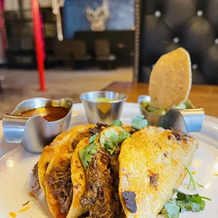 BIRRIA TACOS