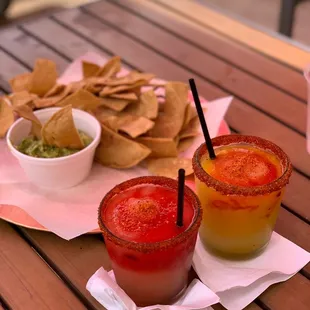 Guacamole con Totopos  strawberry margarita mango margarita