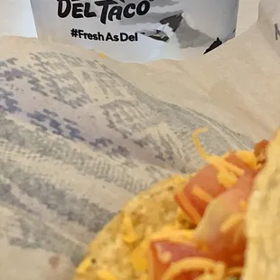 Crispy Taco with sour cream