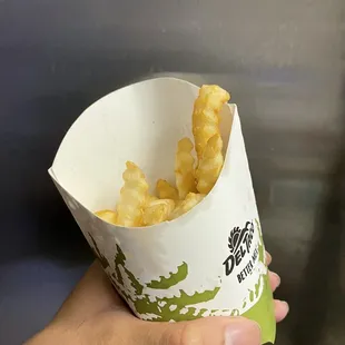 Crinkle Cut Fries (TikTok: @justandyvu)