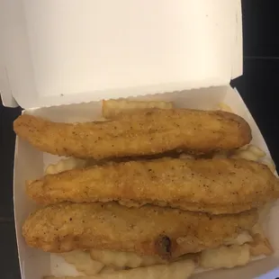 Tf is this? Not the double Del cheeseburger