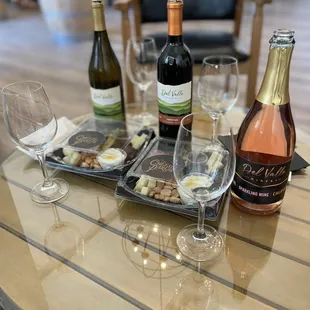 chardonay, rose snd cab