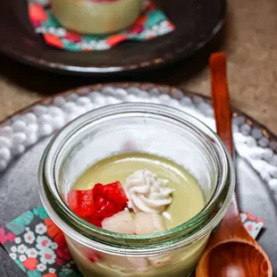 Matcha pudding (@joeynht)