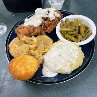 Chicken Fried Chicken &amp; White Gravy!