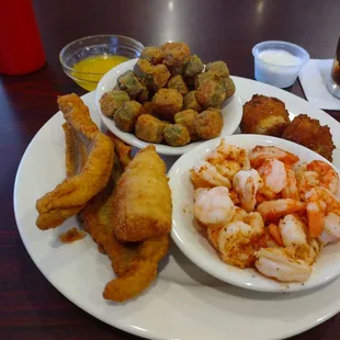 Catfish fillets, steamed shrimp, fried okra, and a couple hush puppies. Lunch portion!!