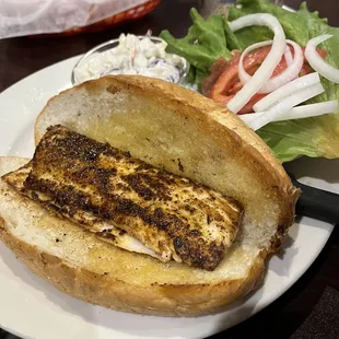 Blackened Mahi Sandwich w/Cole Slaw