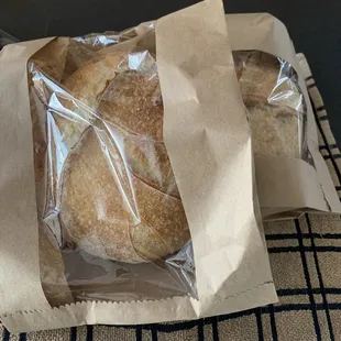 The bread! The bread!