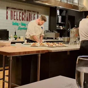 sushi and sashimi, interior